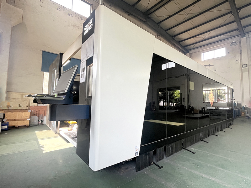 12000W激光切割机 (4).JPG