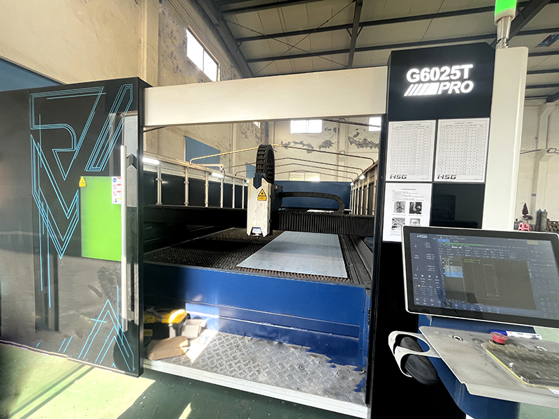 12000W激光切割机 (5).JPG